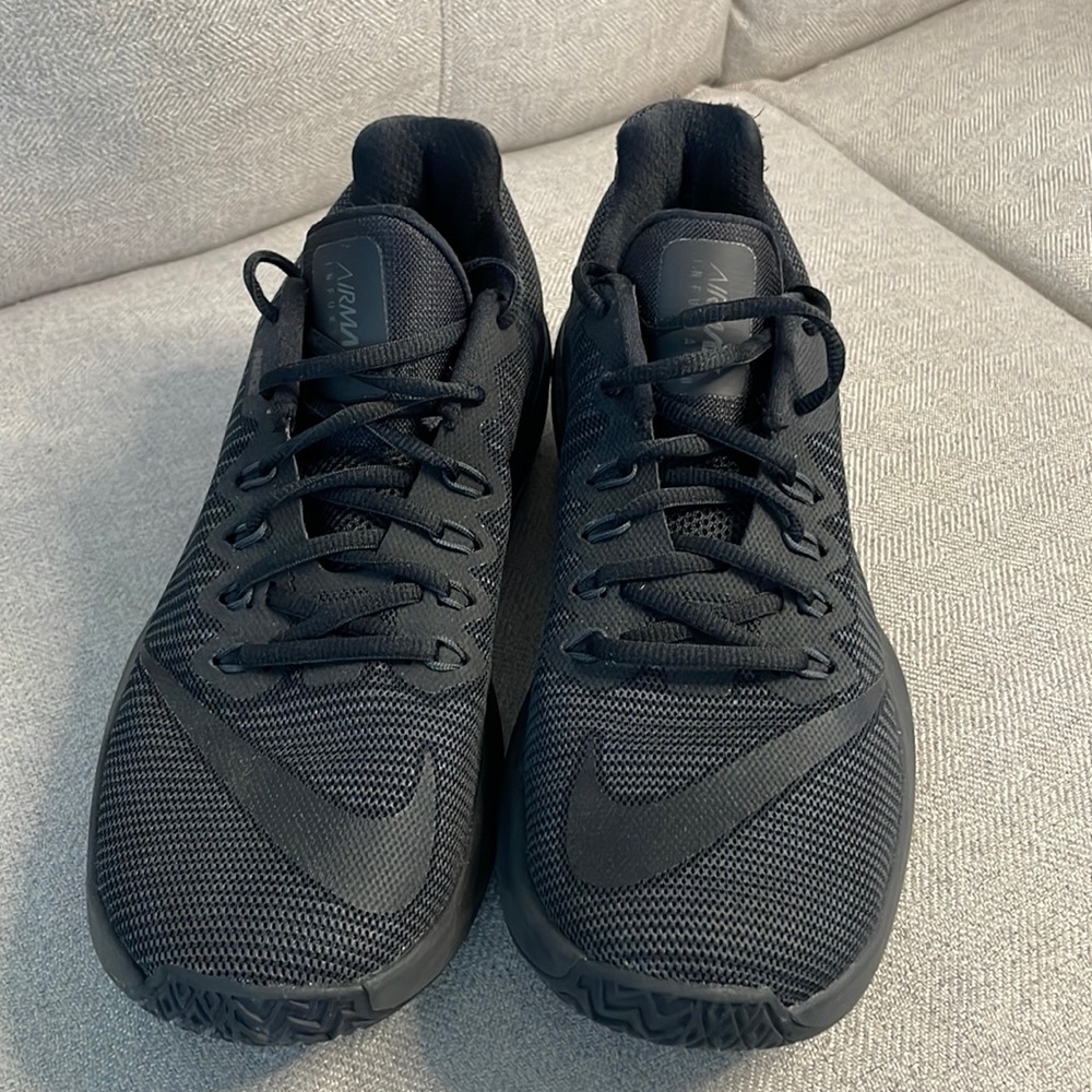 Nike AirMax Infuriate II